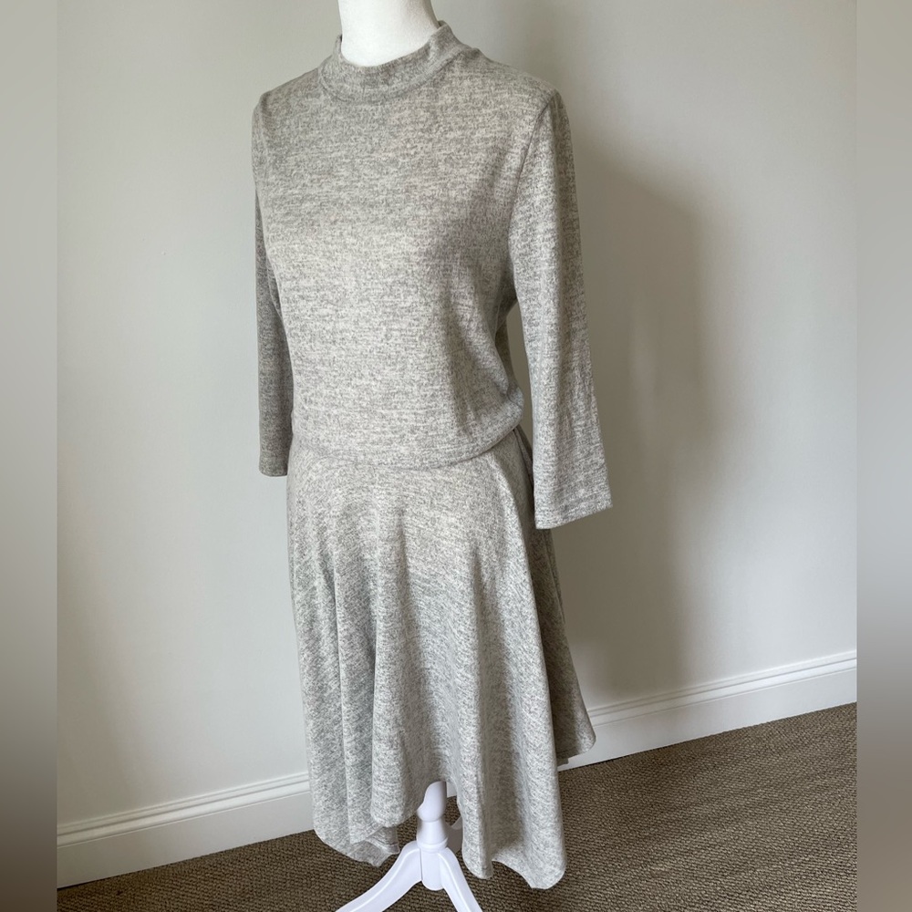 Alya Heather Gray Knit Dress - Size L - Picture 4 of 9